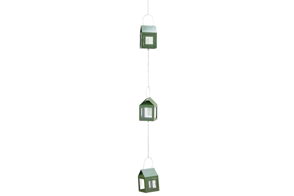 A2 living 3 lanterns on a wire