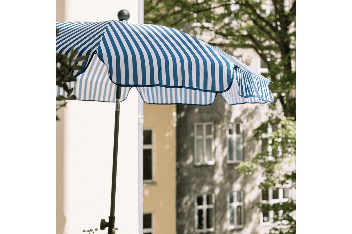 Jamila stripe parasol with tilt Ø130 cm