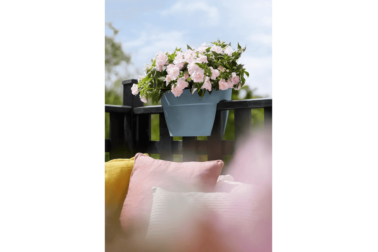 Vibia campana flower bridge balcony flowerpot