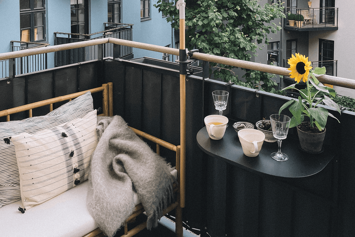 Balcony sunshades made to measure - Fabric with a 10-year warranty