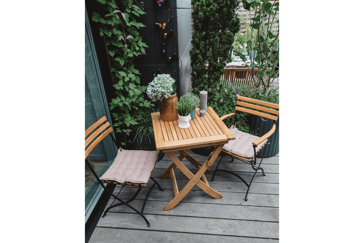 Katinka eucalyptus folding chair