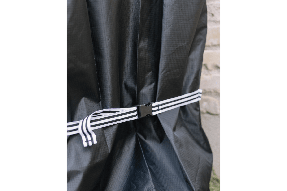 Solid furniture cover 102 x 75 x 75 cm