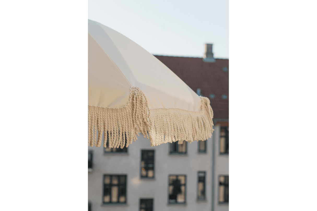 Stine solid color parasol with tilt Ø160 cm