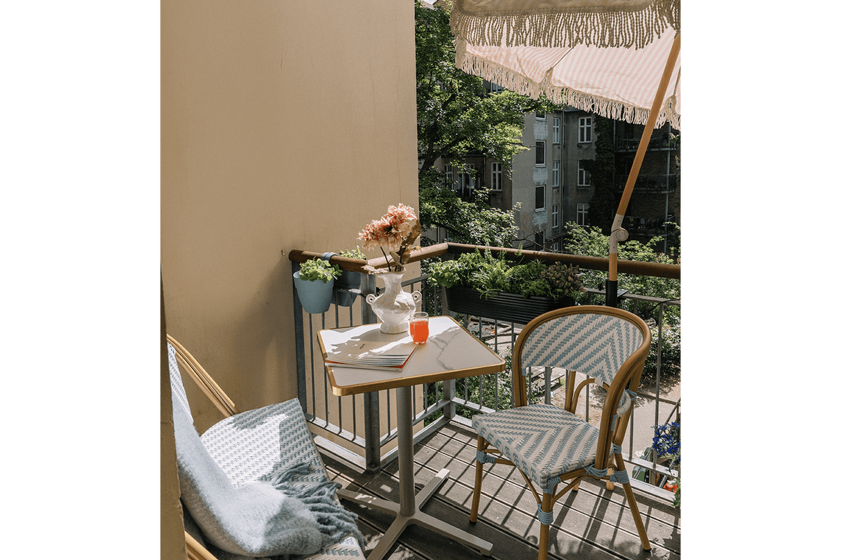 Sally double sided parasol with tilt Ø155 / Ø180 cm