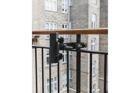 Extension for parasol bracket