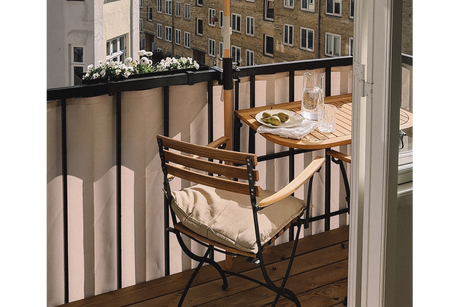 Karla teak folding chair with armrest