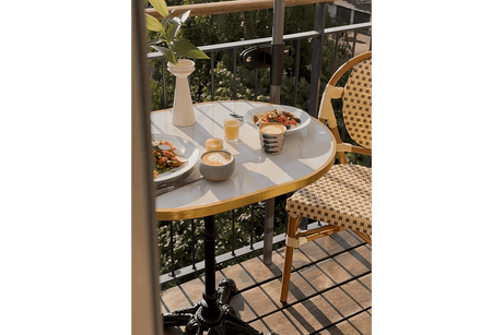 Vivienne café table 80 x 60 cm