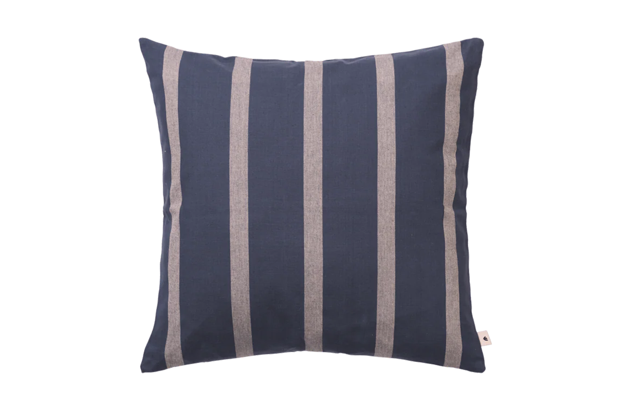 Strand outdoor pillow cover