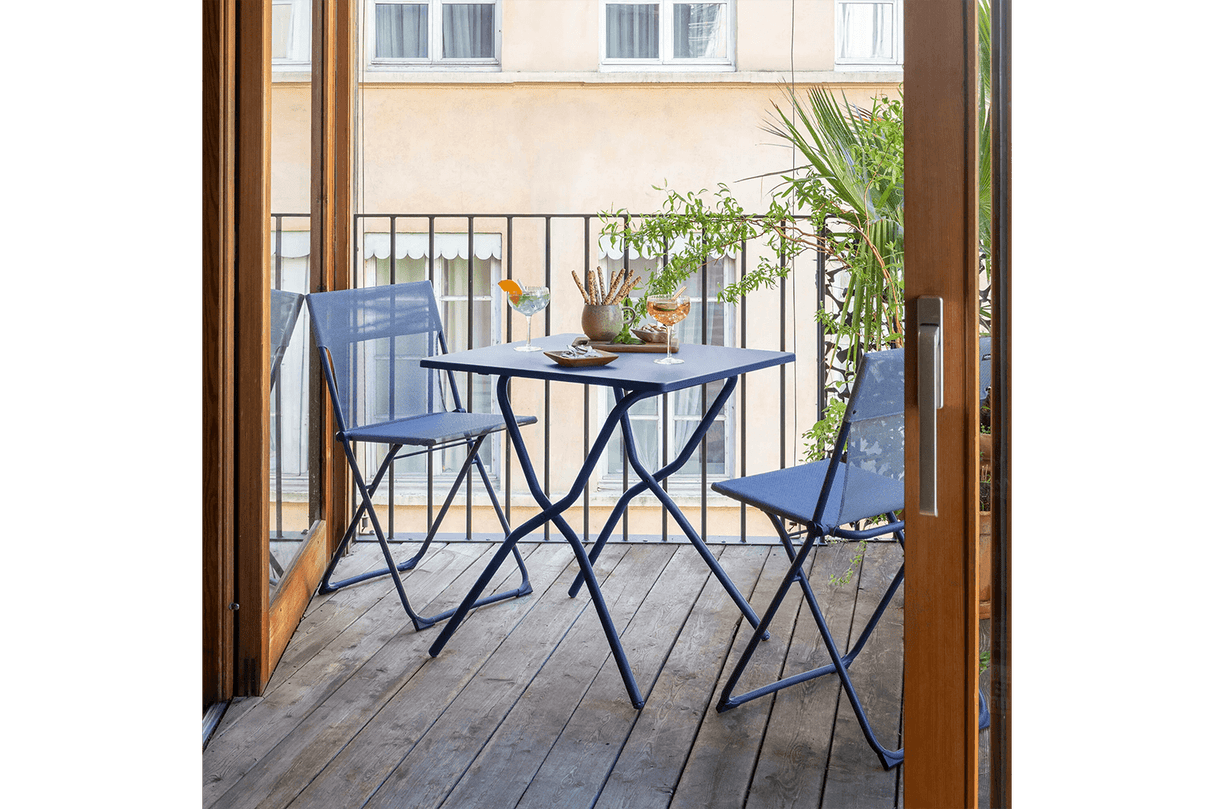 Balcony II folding table