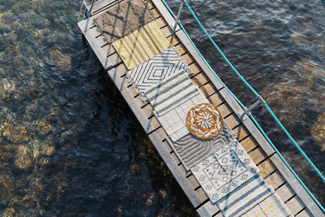 Striped tufted bath mat 50x80 cm