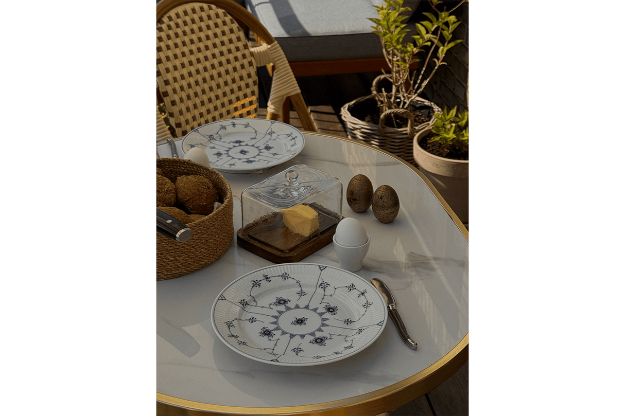 Vivienne café table 80 x 60 cm