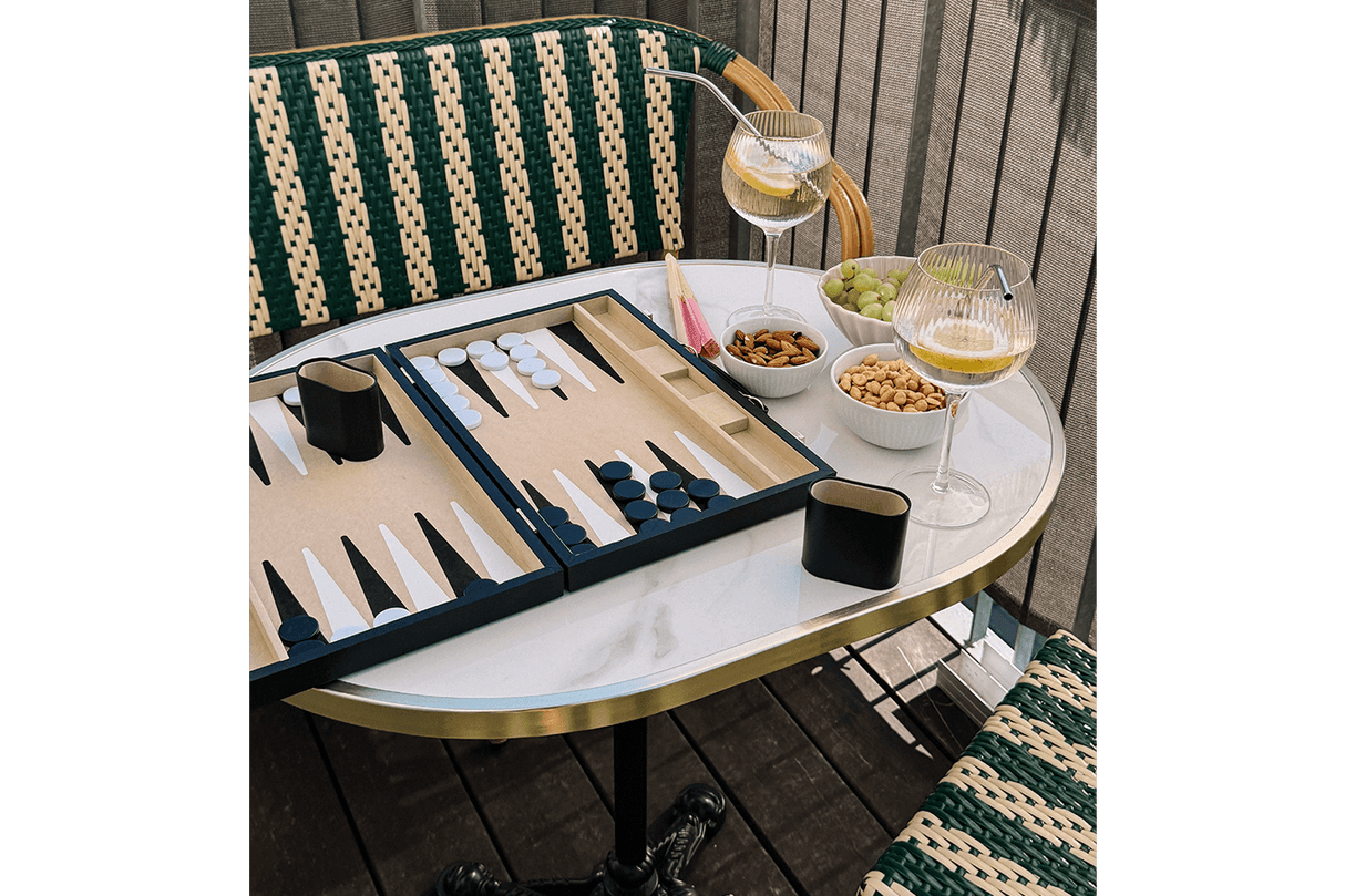 Vivienne café table 80 x 60 cm