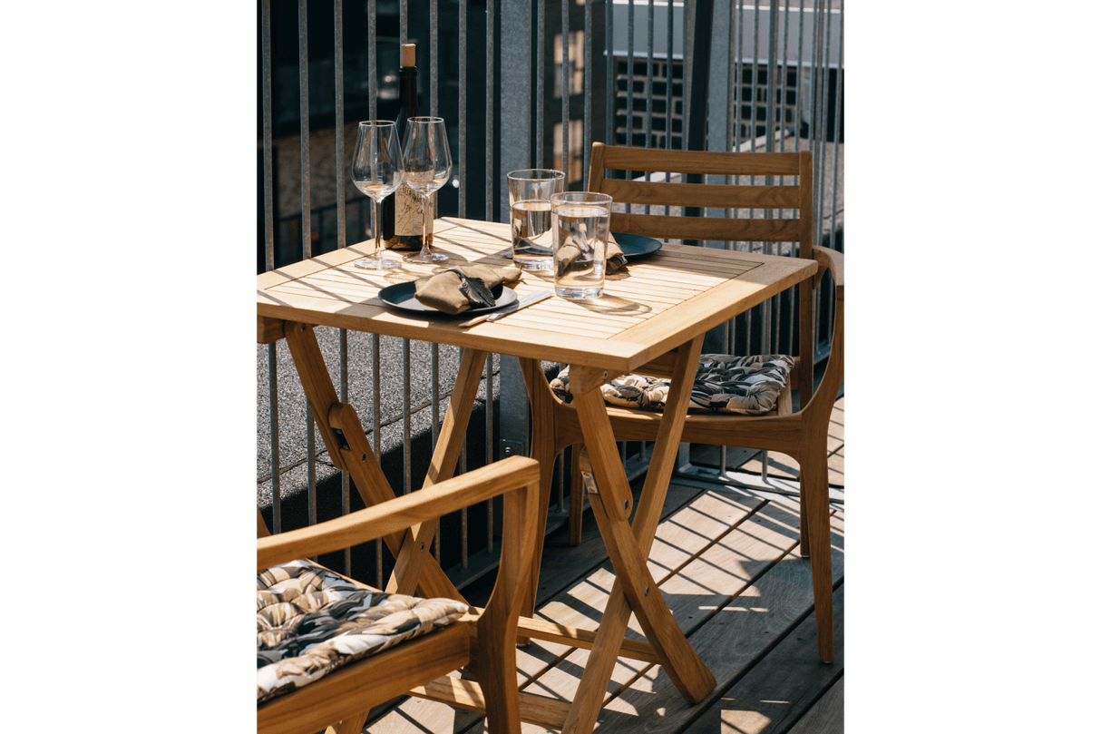 Anna teak folding table 60 x 60 cm