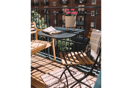 Katinka eucalyptus folding chair