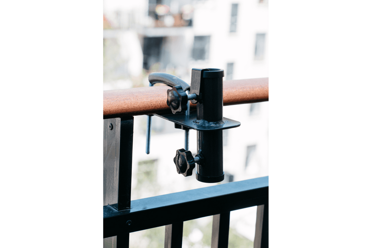 Hans parasol bracket