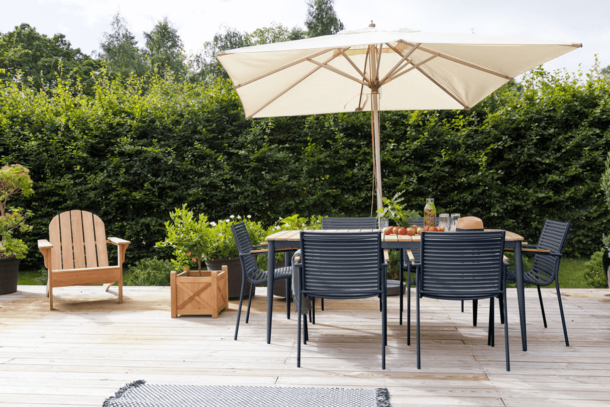 Mood classic chair with armrest