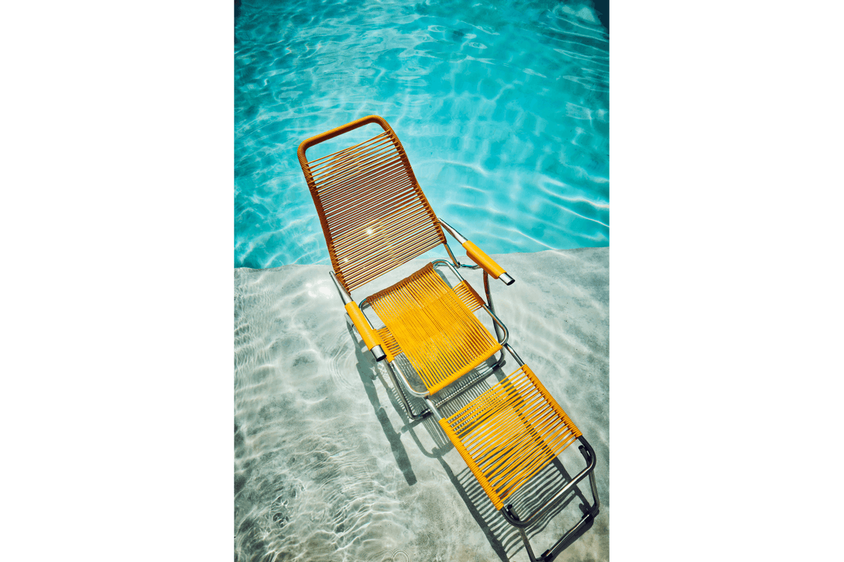 Spaghetti design deckchair