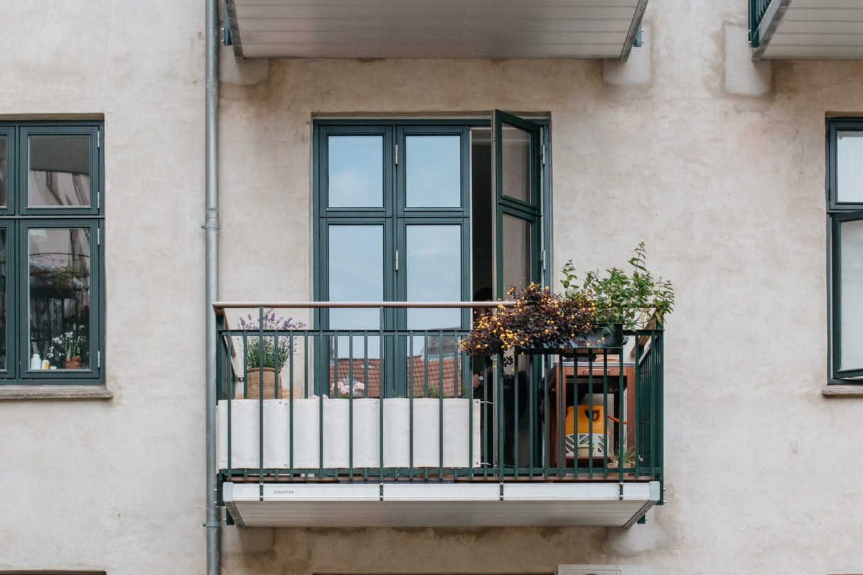 Balcony sunshades made to measure - Fabric with a 10-year warranty