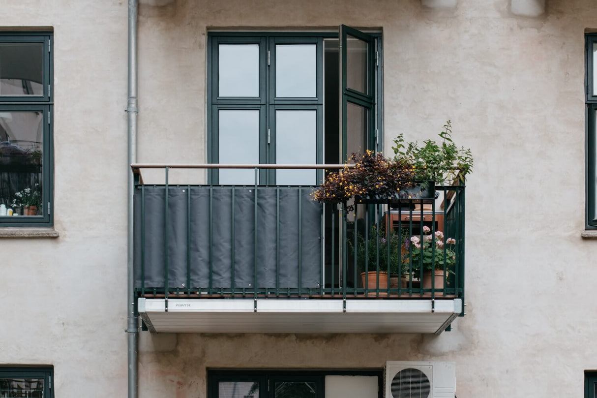 Balcony sunshades made to measure - Fabric with a 10-year warranty