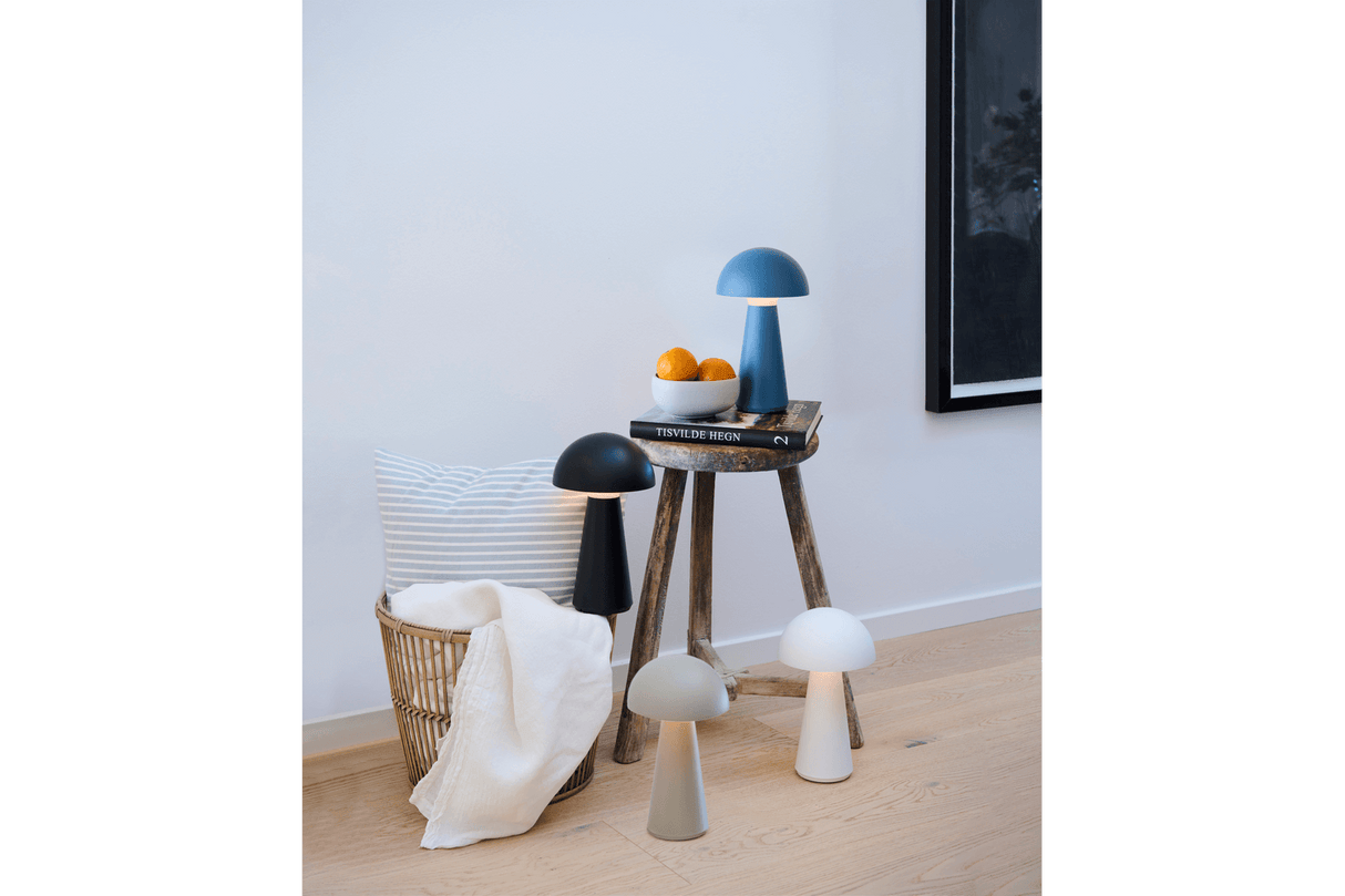 Sam rechargeable lamp