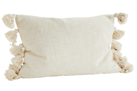 Pillowcase with tassels 40 x 60 cm