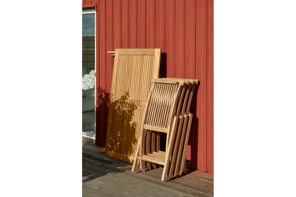 Turin teak chair with armrest